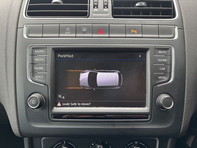 2017 VOLKSWAGEN POLO 1.4 TDI BlueMotion Tech Match Edition Hatchback 5dr Diesel Manual Euro 6 (s/s) (75 ps) - Photo 2