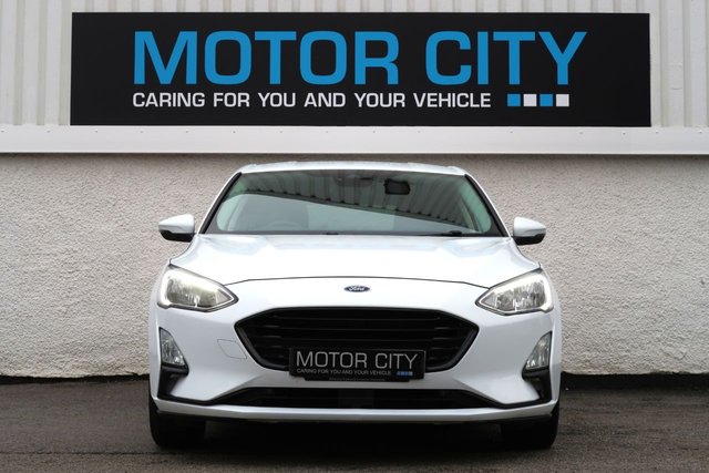 2018 FORD FOCUS 1.5 EcoBlue Zetec Hatchback 5dr Diesel Manual Euro 6 (s/s) (120 ps) - Photo 5