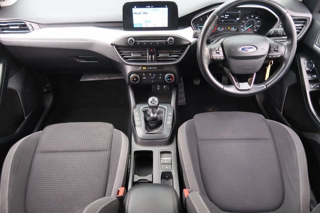 2018 FORD FOCUS 1.5 EcoBlue Zetec Hatchback 5dr Diesel Manual Euro 6 (s/s) (120 ps) - Photo 2