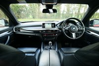 USED 2016 16 BMW X6 3.0 M50d SUV 5dr Diesel Auto xDrive Euro 6 (s/s) (381 ps) FLAMENCO RED METALLIC PAINTWORK + REAR CAMERA + BLACK PACK + HEATED SEATS