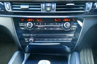 USED 2016 16 BMW X6 3.0 M50d SUV 5dr Diesel Auto xDrive Euro 6 (s/s) (381 ps) FLAMENCO RED METALLIC PAINTWORK + REAR CAMERA + BLACK PACK + HEATED SEATS