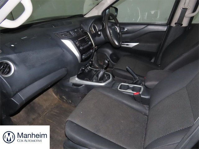 2021 Nissan Navara 2.3L Acenta 4dr - Photo 4