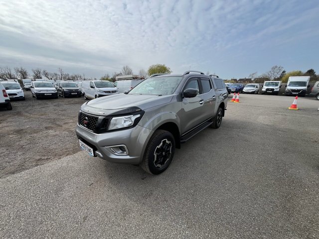 View our NISSAN NAVARA