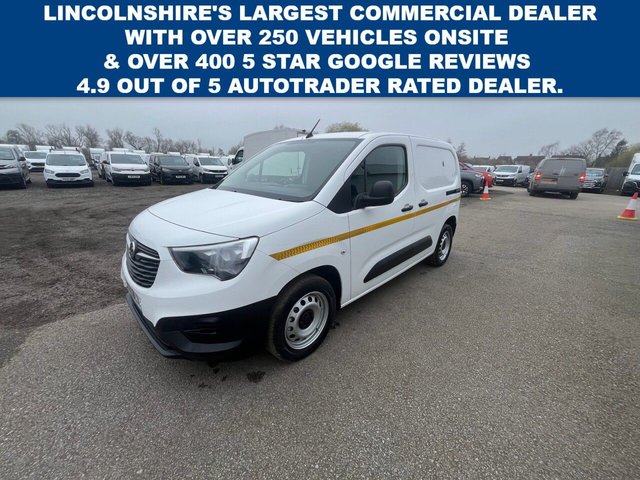 2021 Vauxhall Combo 1.5L Dynamic 4dr - Photo 3