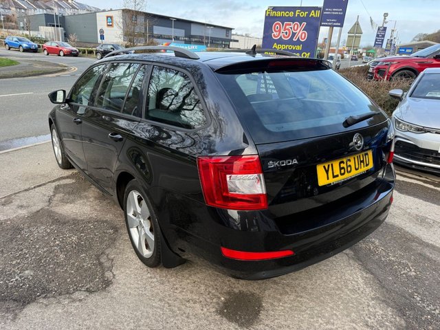 2017 SKODA OCTAVIA 2017/66 1.4 TSI SE Sport Estate 5dr Petrol Manual Euro 6 (s/s) (150 ps), Only 2 Owners, Only 43000 Miles - Photo 4