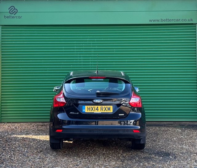 2014 FORD FOCUS 1.0T EcoBoost Titanium Navigator Hatchback 5dr Petrol Manual Euro 5 (s/s) (125 ps) - Photo 6