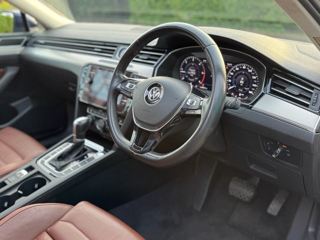 2018 Volkswagen Passat 1.6L Gt 5dr - Photo 11