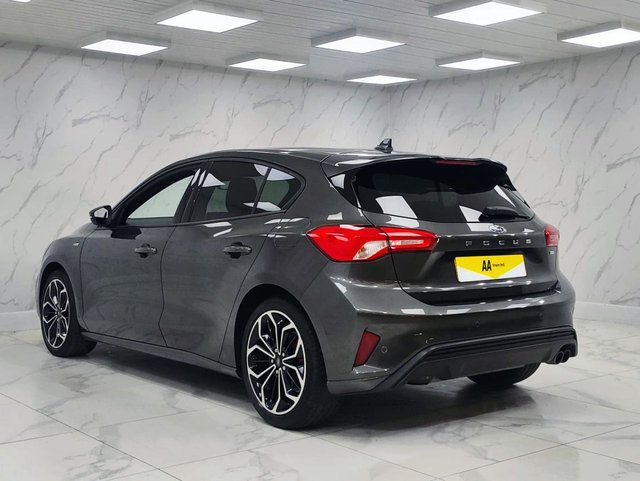 2022 Ford Focus 1L St-Line X Edition 5dr - Photo 10
