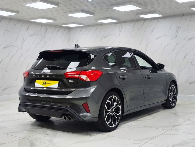 2022 Ford Focus 1L St-Line X Edition 5dr - Photo 12