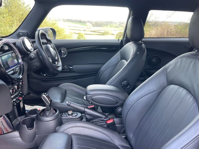 2020 MINI HATCH 2.0 John Cooper Works Hatchback 3dr Petrol Steptronic Euro 6 (s/s) (231 ps) - Photo 11
