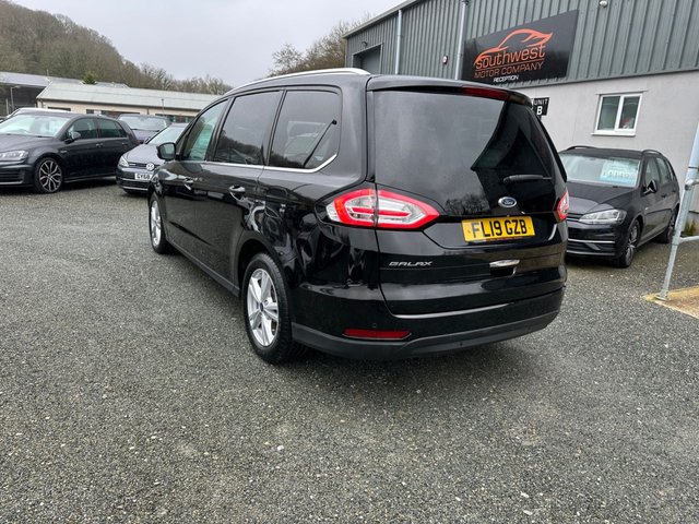 View our FORD GALAXY