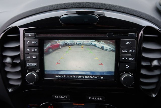 2018 NISSAN JUKE 1.5 dCi N-Connecta SUV 5dr Diesel Manual Euro 6 (s/s) (110 ps) - Photo 4
