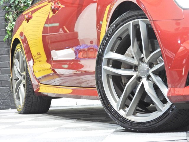 2015 Audi A6 Saloon 3L Black Edition 4dr - Photo 2