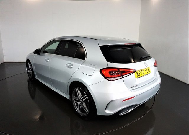 2020 MERCEDES-BENZ A-CLASS 2.0 A200d AMG Line Hatchback 5dr Diesel 8G-DCT Euro 6 (s/s) (150 ps)-2 FORMER KEEPERS-HEATED HALF LEATHER UPHOLSTERY-REVERSE CAMERA-CRUISE CONTROL-BLUETOOTH-DAB RADIO-LED HEADLIGHTS-HEATED SEATS-18" AMG ALLOYS-CLIMATE CONTROL - Photo 6