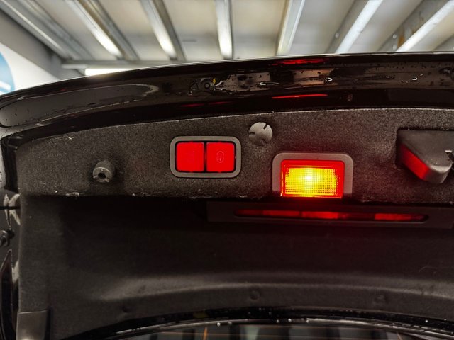 2018 MERCEDES-BENZ C-CLASS 2018 2.1 C250d AMG Line (Premium Plus) Saloon 4dr Diesel G-Tronic+ Euro 6 (s/s) (204 ps) - Photo 10