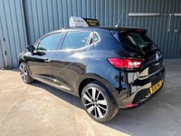 USED 2016 16 RENAULT CLIO 1.5 dCi Dynamique S Nav Hatchback 5dr Diesel Manual Euro 6 (s/s) (90 ps) FULL DEALER HISTORY 2 PRE OWNERS