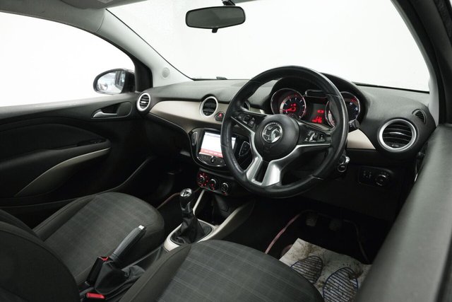 2014 VAUXHALL ADAM 1.2 16v GLAM Euro 5 3dr - Photo 9