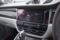USED 2019 PORSCHE MACAN 3.0T V6 S SUV 5dr Petrol PDK 4WD Euro 6 (s/s) (354 ps) FULL PORSCHE HIST . WHITE LEATHER . ALCANTARA STEERING WHEEL