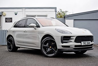 2019 PORSCHE MACAN