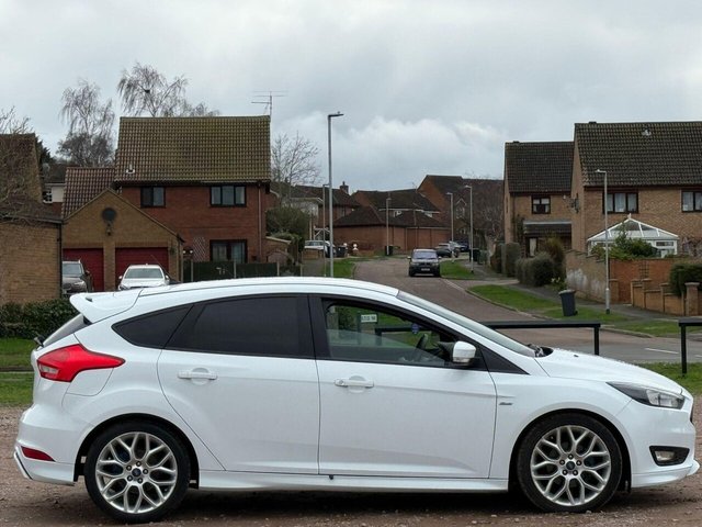 2018 FORD FOCUS - Photo 11