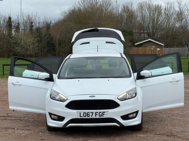 2018 FORD FOCUS - Photo 6