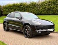 2015 PORSCHE MACAN