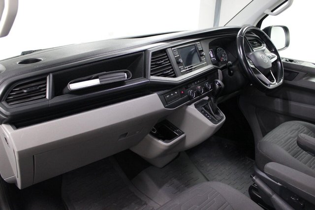 2020 VOLKSWAGEN TRANSPORTER SHUTTLE - Photo 10