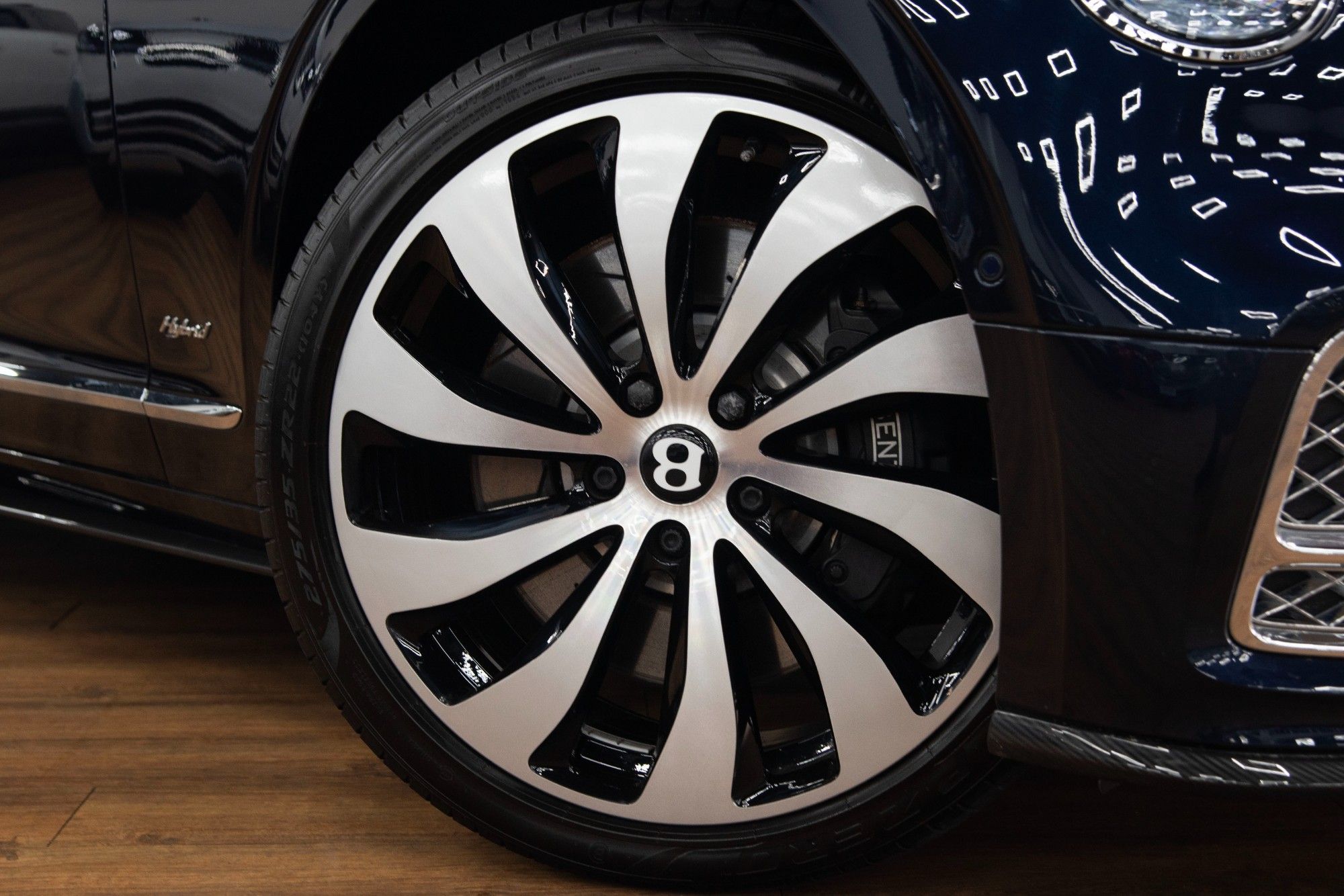 USED 2022 22 BENTLEY FLYING SPUR 2.9 TFSi V6 Saloon 4dr Petrol Plug-in Hybrid  