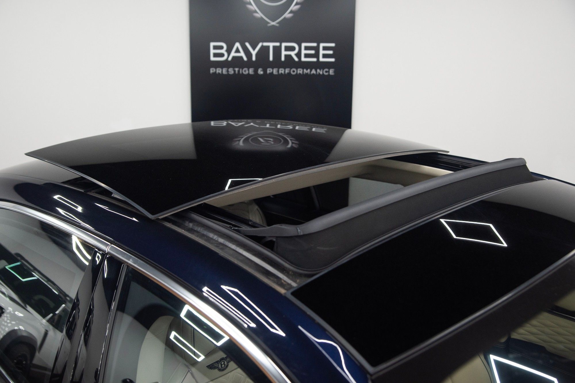 USED 2022 22 BENTLEY FLYING SPUR 2.9 TFSi V6 Saloon 4dr Petrol Plug-in Hybrid  