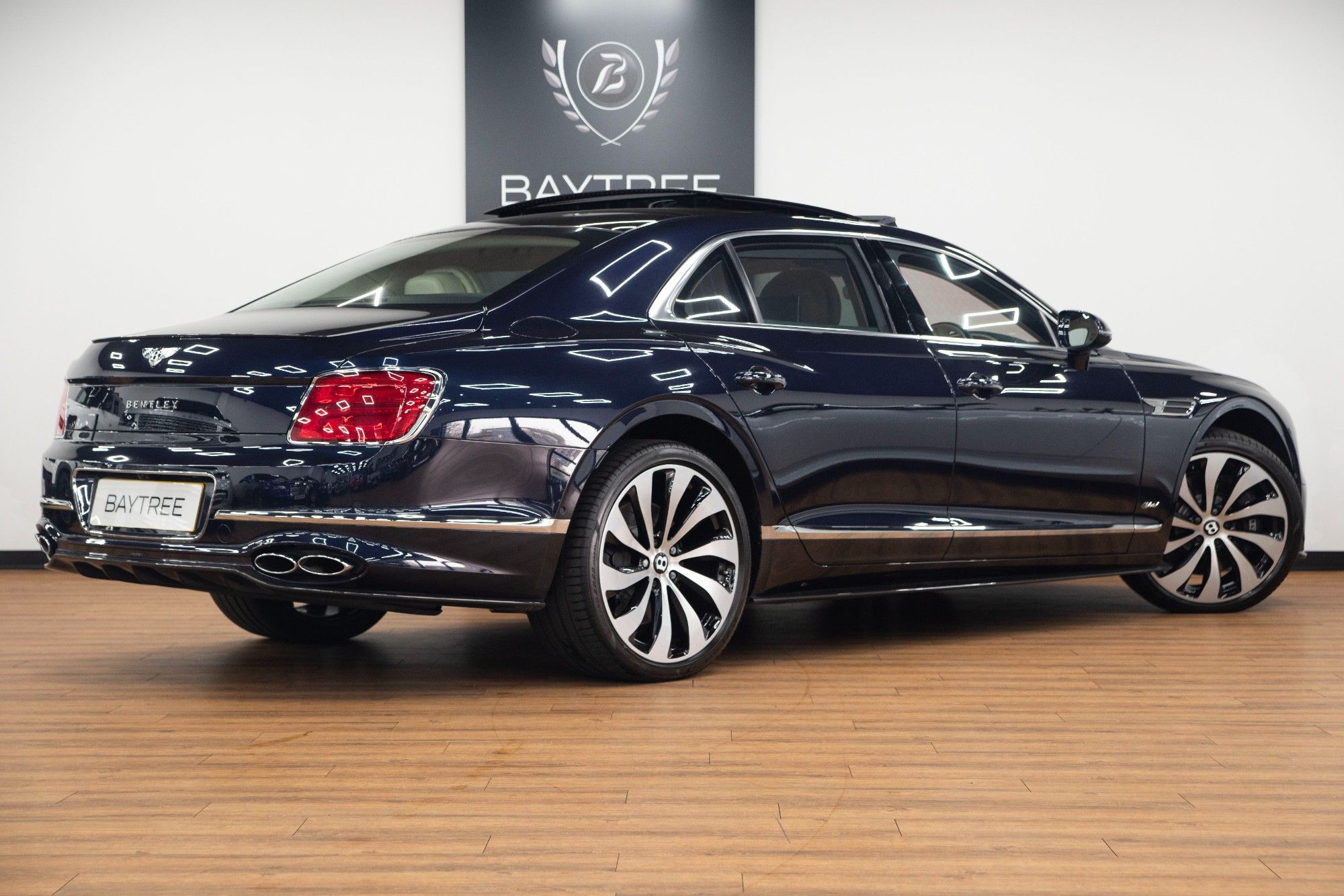 USED 2022 22 BENTLEY FLYING SPUR 2.9 TFSi V6 Saloon 4dr Petrol Plug-in Hybrid  