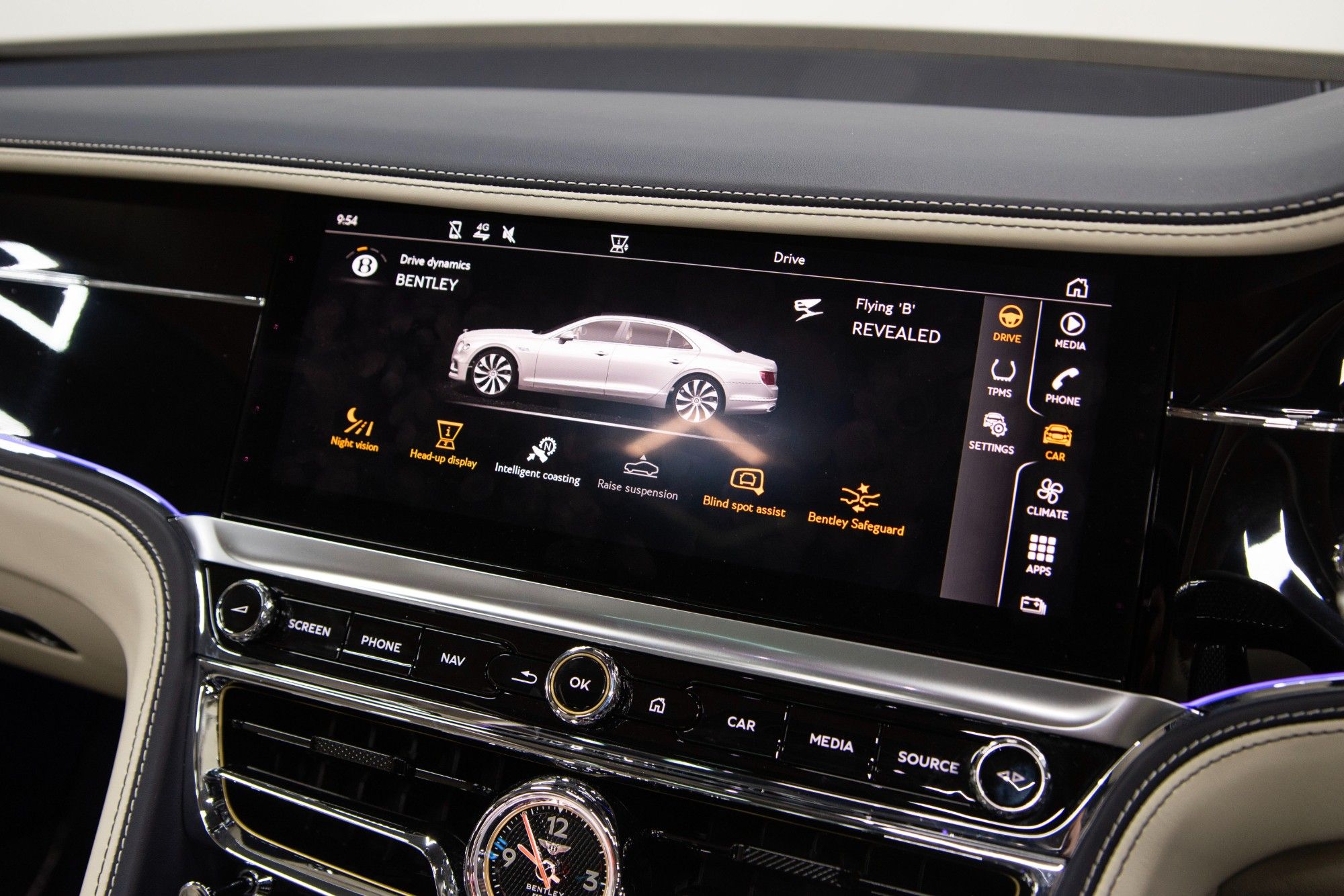 USED 2022 22 BENTLEY FLYING SPUR 2.9 TFSi V6 Saloon 4dr Petrol Plug-in Hybrid  