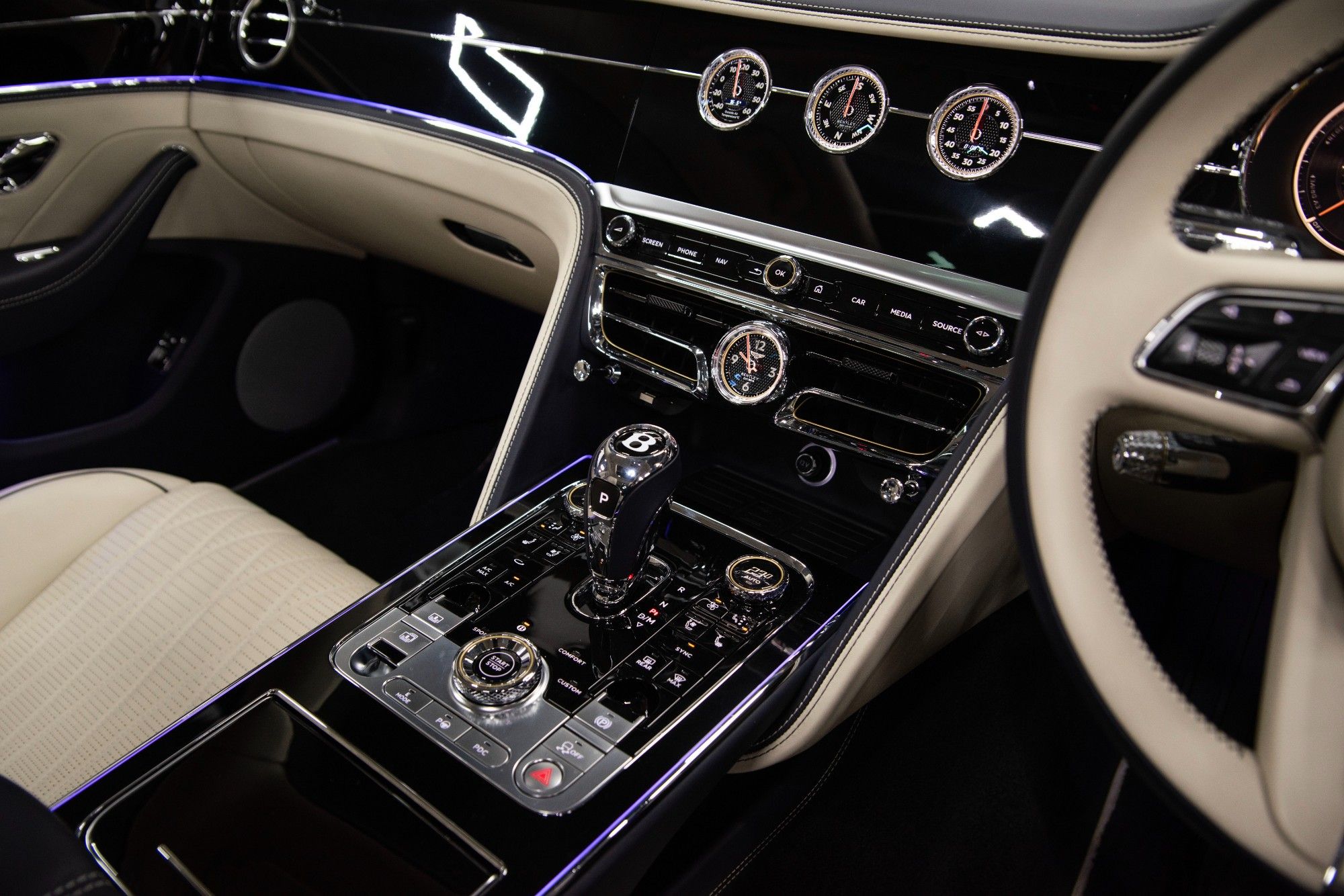 USED 2022 22 BENTLEY FLYING SPUR 2.9 TFSi V6 Saloon 4dr Petrol Plug-in Hybrid  