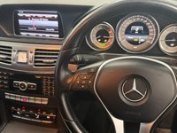 USED 2013 13 MERCEDES-BENZ E-CLASS 2.1 E220 CDI SE Saloon 4dr Diesel G-Tronic+ Euro 5 (s/s) (170 ps) GREAT VALUE FOR MONEY + STUNNING AUTOMATIC E CLASS G TRONIC