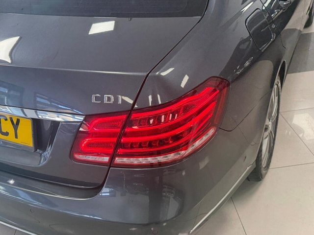 2013 Mercedes-Benz E-CLASS - Photo 5