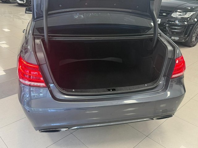 2013 Mercedes-Benz E-CLASS - Photo 8