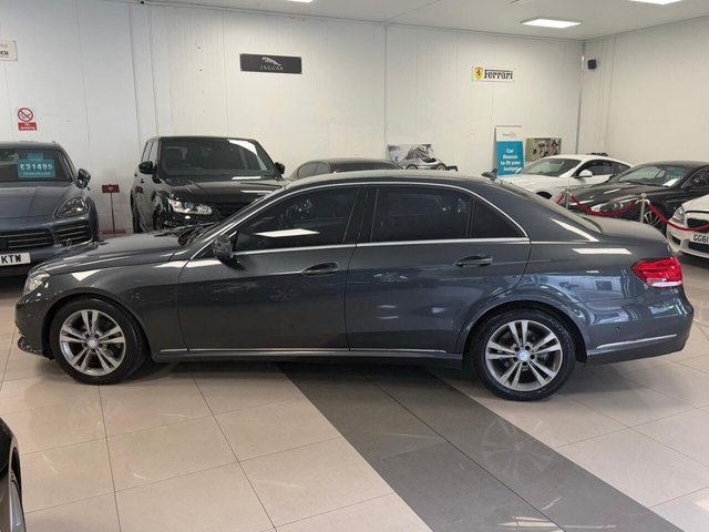 2013 Mercedes-Benz E-CLASS - Photo 10