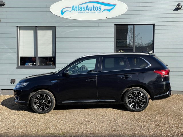 2016 MITSUBISHI OUTLANDER - Photo 8