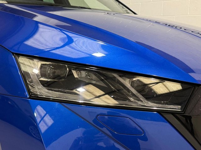 2021 SKODA OCTAVIA 2021 2.0 TDI vRS Estate 5dr Diesel DSG Euro 6 (s/s) (200 ps) - Photo 8