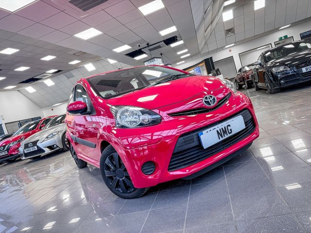 2014 Toyota Aygo 1L Move 5dr - Photo 2