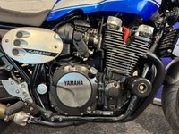USED 2016 16 YAMAHA XJR1300 XJR1300 LOTS OF EXTRAS INC AKRAPOVIC