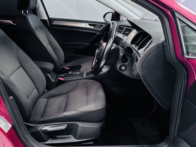 2014 VOLKSWAGEN GOLF 1.6 TDI BlueMotion Tech Match Hatchback 5dr Diesel Manual Euro 5 (s/s) (105 ps) - Photo 8