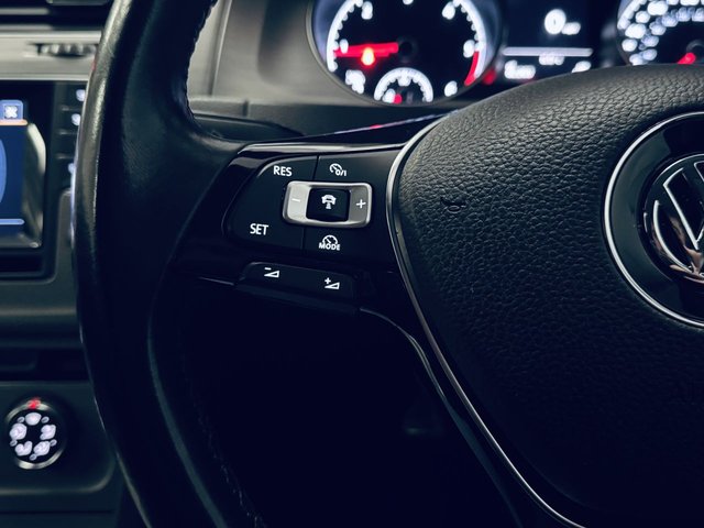 2014 VOLKSWAGEN GOLF 1.6 TDI BlueMotion Tech Match Hatchback 5dr Diesel Manual Euro 5 (s/s) (105 ps) - Photo 11