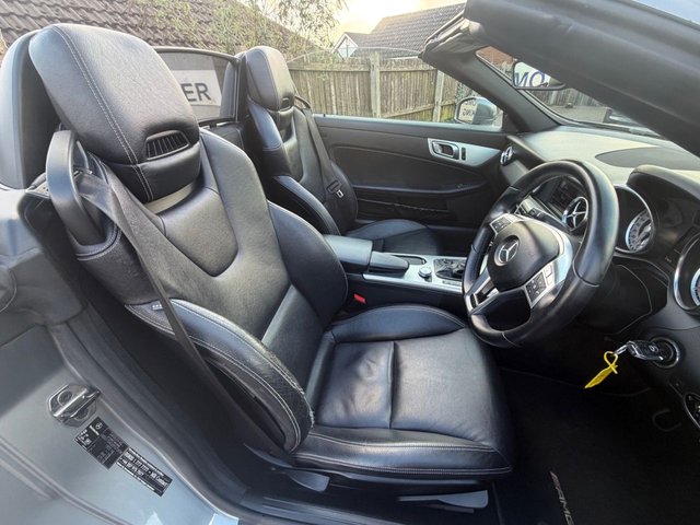 2013 Mercedes-Benz Slk 2.1L Amg Sport 2dr - Photo 4