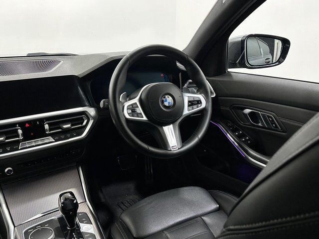 2020 BMW 3 Series - Photo 12