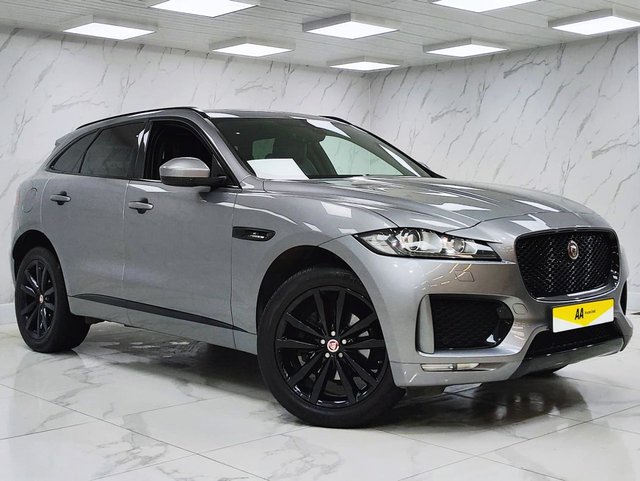 2021 Jaguar F-Pace 2L Chequered Flag 5dr - Photo 7