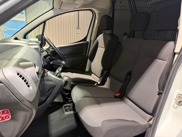 2018 PEUGEOT PARTNER - Photo 7
