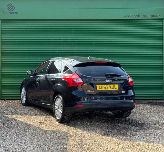 2012 FORD FOCUS 1.6 TDCi Zetec Hatchback 5dr Diesel Manual Euro 5 (s/s) (115 ps) - Photo 6