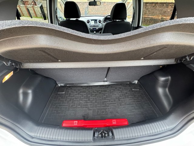 2018 Hyundai I10 1.2L Premium Se 5dr - Photo 12