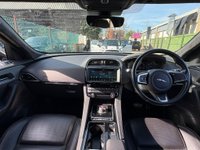 USED 2019 19 JAGUAR F-PACE 2.0 D180 Chequered Flag Auto AWD Euro 6 (s/s) 5dr VERY CLEAN CAR GREAT SPEAK