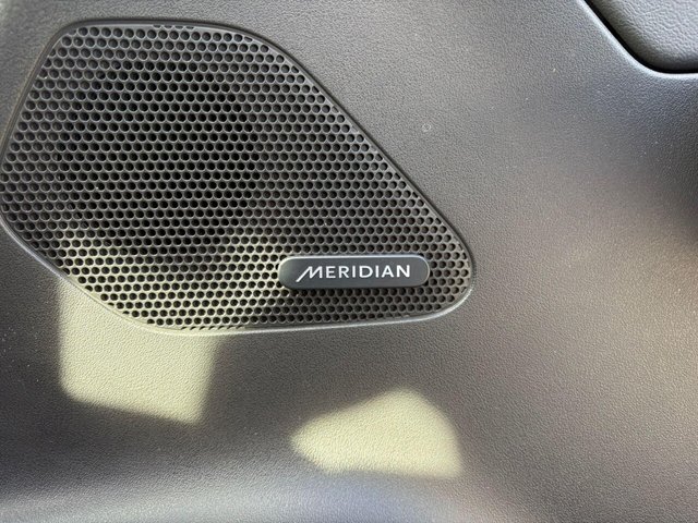 2019 JAGUAR F-PACE 2.0 D180 Chequered Flag Auto AWD Euro 6 (s/s) 5dr - Photo 4